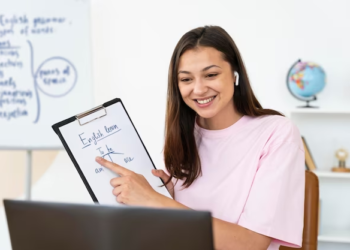 Finding the Perfect Tools for Your Online IELTS Coaching Journey with PTE in Mind