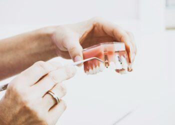 Pediatric Dental Emergencies: How to Handle Sudden Oral Health Issues in Children