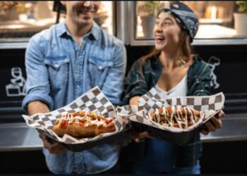 Revolutionizing Event Catering: Best Food Trucks’ Seamless Online-to-Offline Experience