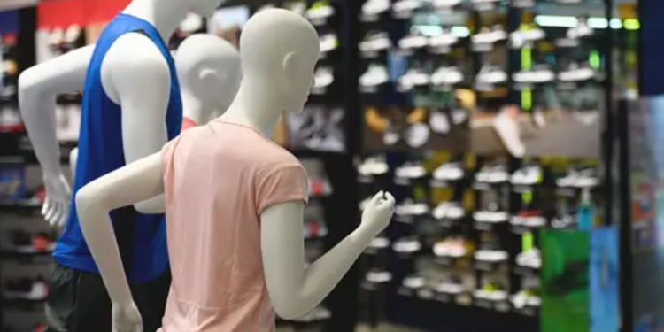 Choosing the Right Fit: Tips for Finding Workout Clothing for You