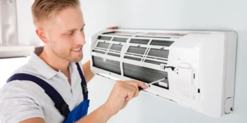 Navigating Air Conditioner Installation and Repair: Professional Expertise vs. DIY Dilemma