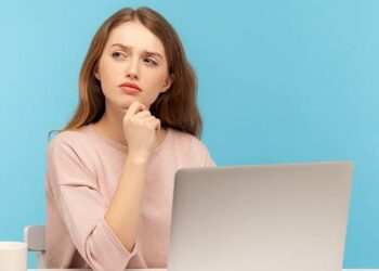 Power Up Your Profile: The Do’s and Don’ts of Adding Your Resume to LinkedIn