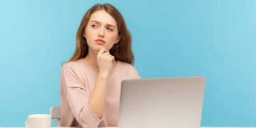 Power Up Your Profile: The Do’s and Don’ts of Adding Your Resume to LinkedIn