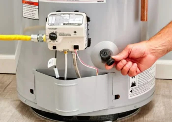 The Unsung Heroes of Comfortable Mobile Living: Water Heaters