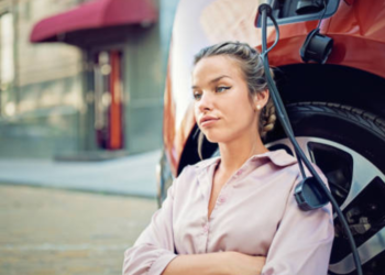 Electric Vehicle Glitches: Navigating Lemon Law Challenges in Los Angeles