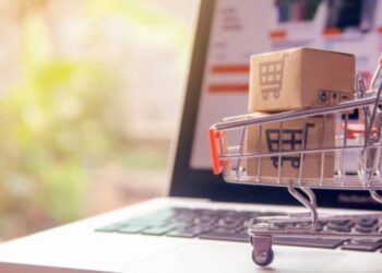 Smart Strategies for Online Shopping in the Digital Age