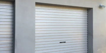 Garage Door Rescue: Expert Techniques for Quick Fixes and Long-Term Solutions