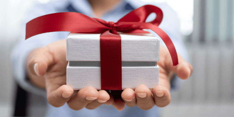 Unveiling Corporate Gifts in Dubai: Enhancing Business Relationships