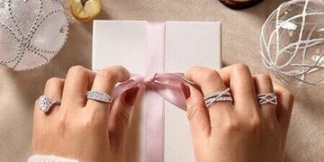 Preserving Elegance: The Art of Cleaning Vintage Jewelry
