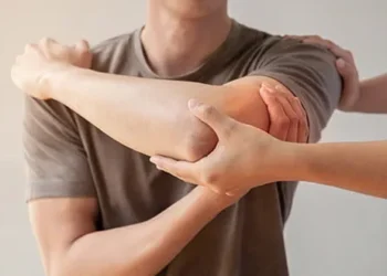 7 Physical Therapy Yoga Techniques