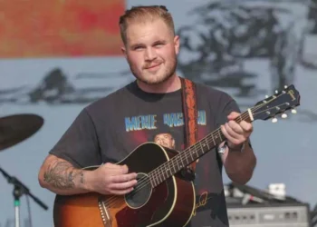 zach bryan net worth