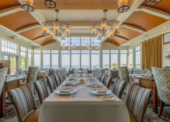 Why Choose Private Dining for Your Next Event?