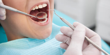How to Choose the Right Dentist for You