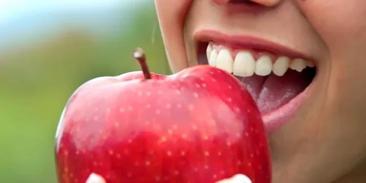 The Impact of Diet on Dental Health