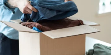 The Benefits of Donating Your Clothing to Charity