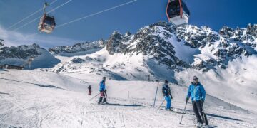 Starting Strong: Top Ski Resorts for Newbies