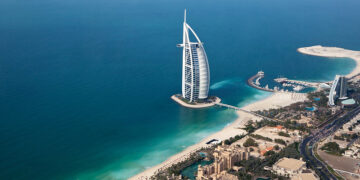 Savoring Dubai’s Culinary Scene: Top Dining Spots You Must Try