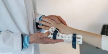 Revolutionizing Client Experience: The Integration of Software in Massage Therapy Practices