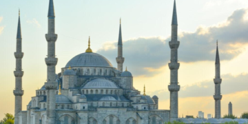 The Top 11 Romantic Destinations in Turkey for Young Couples