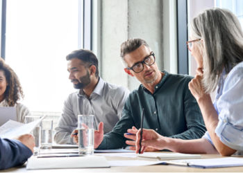 The Ultimate Guide to Assertive Communication: Techniques and Benefits