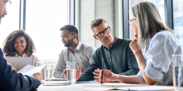 The Ultimate Guide to Assertive Communication: Techniques and Benefits