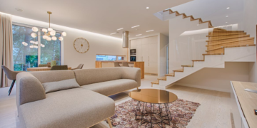 Staying in the City: How Serviced Apartments Offers Better Value for extended Business trips