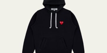 The Timeless Appeal of the Comme des Garçons Hoodie