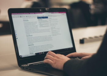 How to Choose the Best Document Library Software for Your Needs