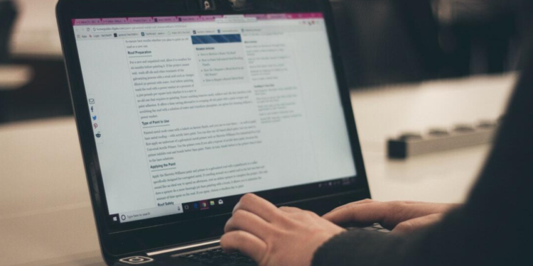 How to Choose the Best Document Library Software for Your Needs