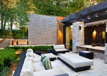How to Plan for a Luxury Outdoor Space