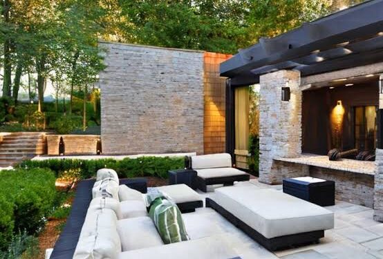 How to Plan for a Luxury Outdoor Space