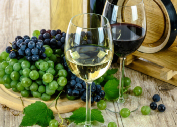 4 Essential Packaging Tips for Marketing Your Small Winery Business