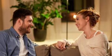 Rebuilding Trust: The Role of Therapy in Relationships