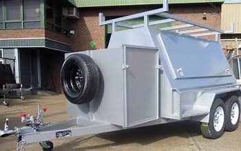 Key Considerations for Buying a Tradesman Trailer for Heavy Equipment