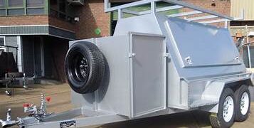 Key Considerations for Buying a Tradesman Trailer for Heavy Equipment