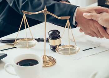 Navigating Success: Discovering the Best Law Firms in Dubai