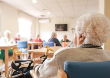 What to Consider When Choosing a Senior Care Facility