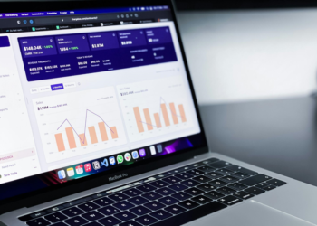 How Sales Analytics Tools Can Enhance Your Business Performance