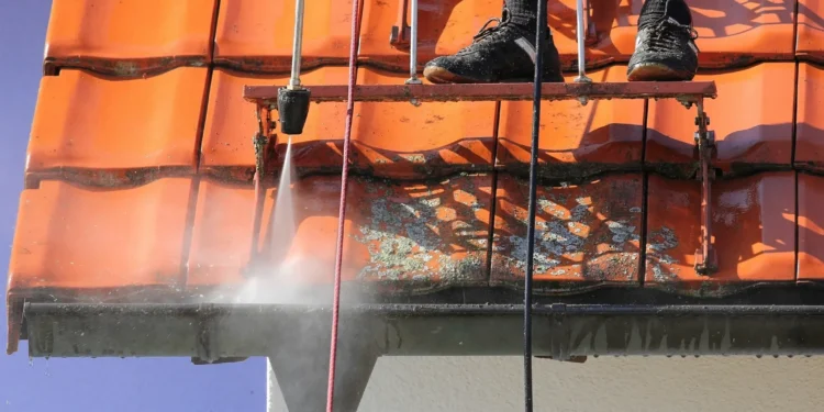 Expert Roof Cleaning Services for Sacramento Properties