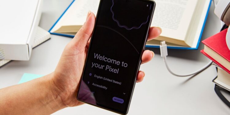 What Are the Pros and Cons of Pinwheel and Gabb Phones?