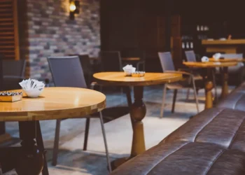 DIFFERENT TYPE OF RESTAURANT FURNITURE