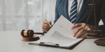 The Benefits of Hiring a Spanish-Speaking Abogado de Accidentes de Auto en Phoenix  