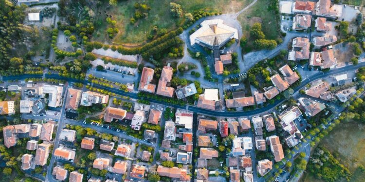 Unlocking Property Potential: A Deep Dive into Gold Coast Real Estate with PropCheck