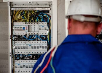 Book a Local Rocklin Electrician Without Stress