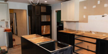 Cabinets, Countertops & Cohesion: The Secret to Remodels That Truly Work