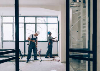 Sparkling Spaces: Elevate Your Workplace with Expert Commercial Cleaning