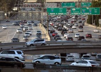 Can Sustainable Transportation Options Thrive in Car-Centric California Cities?