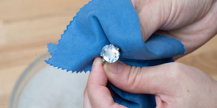 Tips for Maintaining Your Jewelry