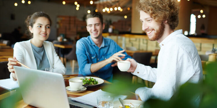 How to Choose the Right SEO Expert in Hong Kong: A Guide for Business Owners