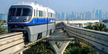 Discover Convenient Transportation to Dining Spots in Dubai on the Palm Monorail